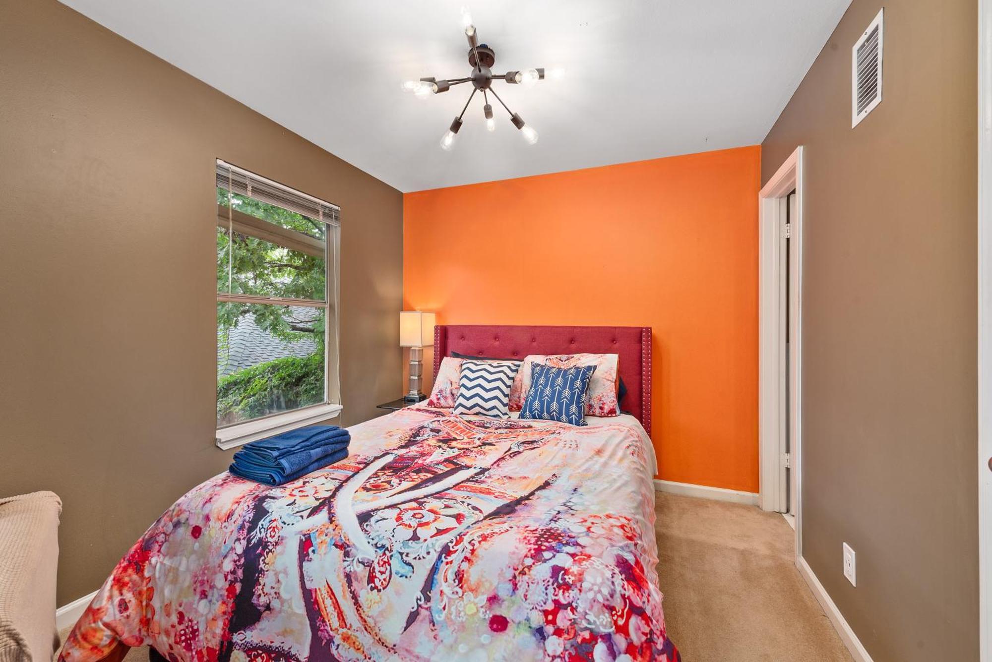 Appartement Boho-Inspired Haven With Free Park à Houston Extérieur photo